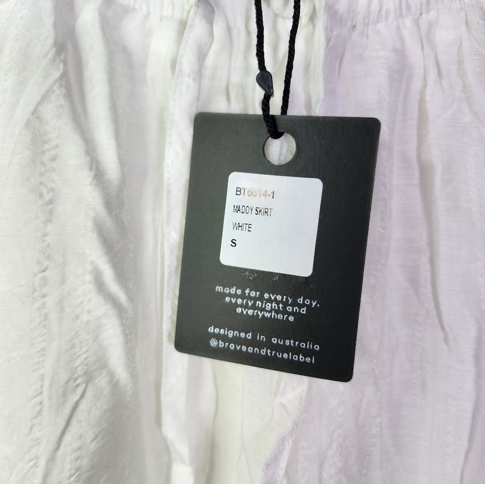 Brave + True White Maddy Maxi Skirt Size Small - Picture 6 of 9